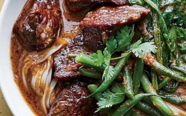 slow cooker thai beef curry